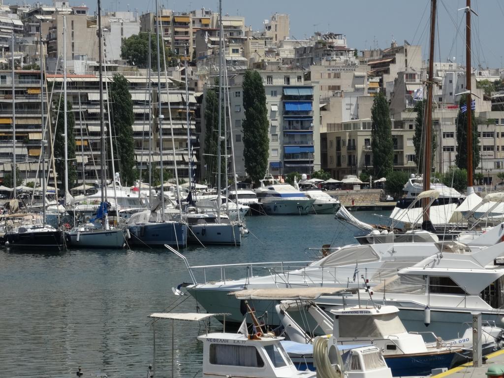 Faros I Hotel Piraeus Exterior photo